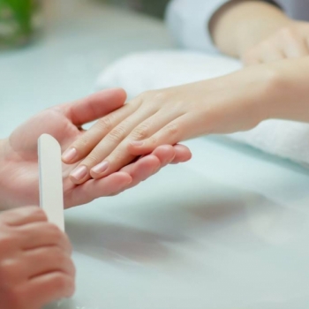HRD Corp - Foundation Manicure & Pedicure 1 Day