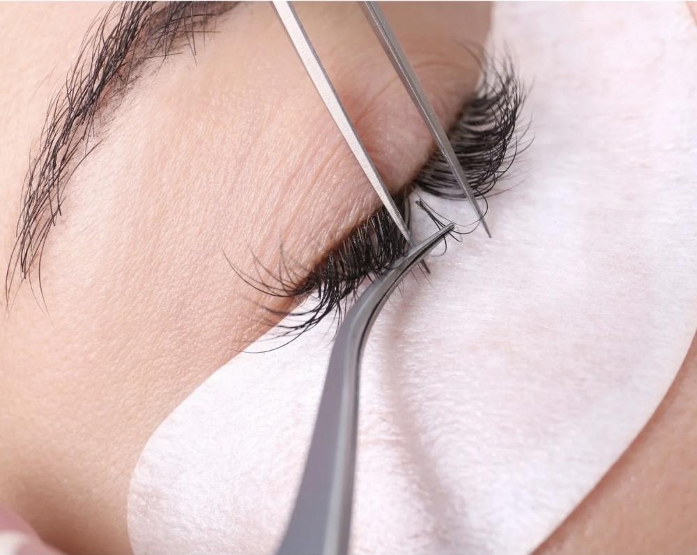LED Eyelash Extension Course
